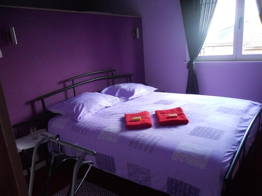 Huis De Wilde Wingerd Hotel Ypres Habitación foto